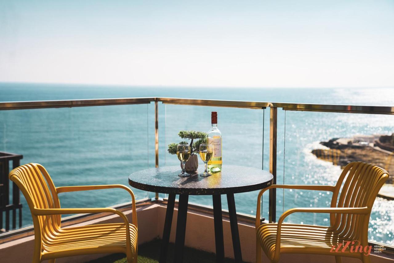 Gorgeous Seaviews From A Stunning Sliema Studio Exterior foto